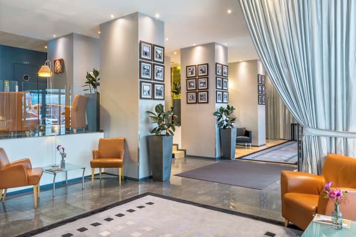 Hotel Auteuil