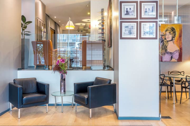 Hotel Auteuil