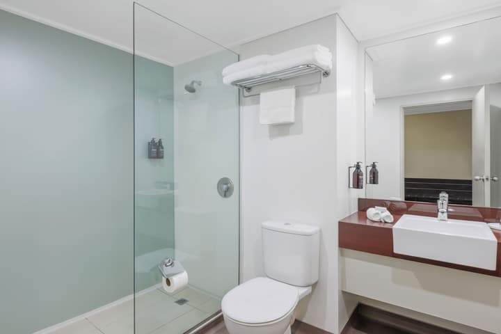 Copthorne Hotel and Apartments Queenstown Lakeview