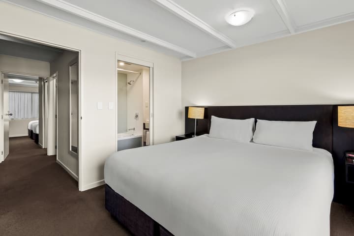 Copthorne Hotel and Apartments Queenstown Lakeview