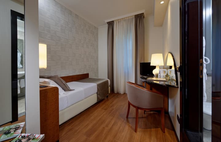 Best Western Hotel City