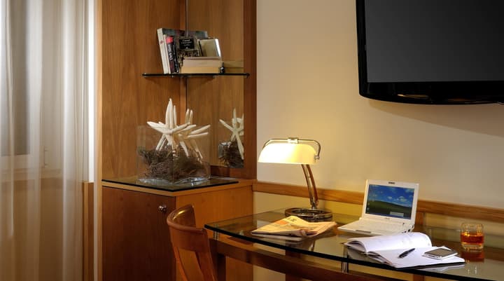 Best Western Hotel City