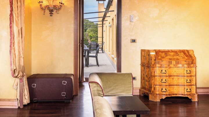 Amadeus Hotel