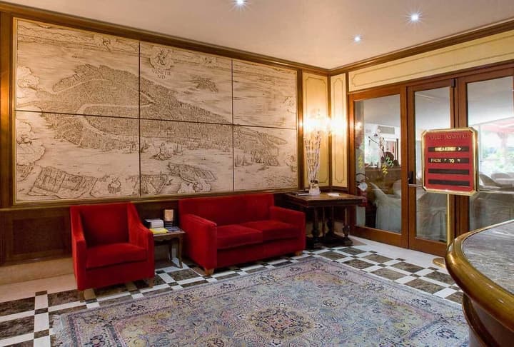 Amadeus Hotel