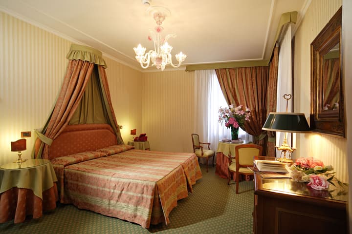 Kette Hotel