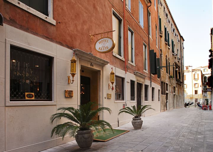 Kette Hotel