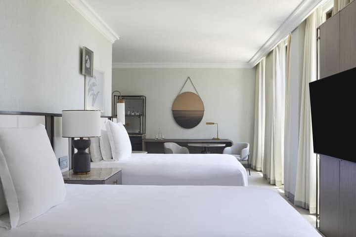 Beverly Wilshire, Beverly Hills, A Four Seasons Hotel