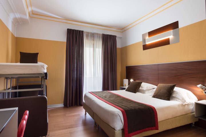 Best Western Plus City Hotel