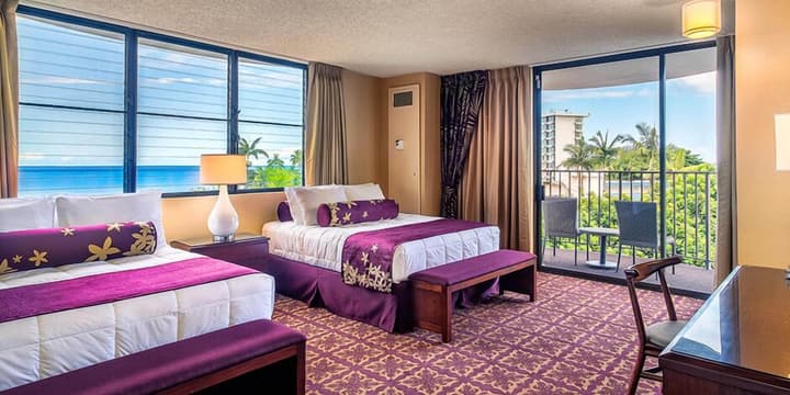 Hilo Hawaiian Hotel, Trademark Collection by Wyndham