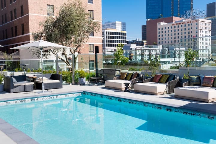 The Mayfair Hotel Los Angeles