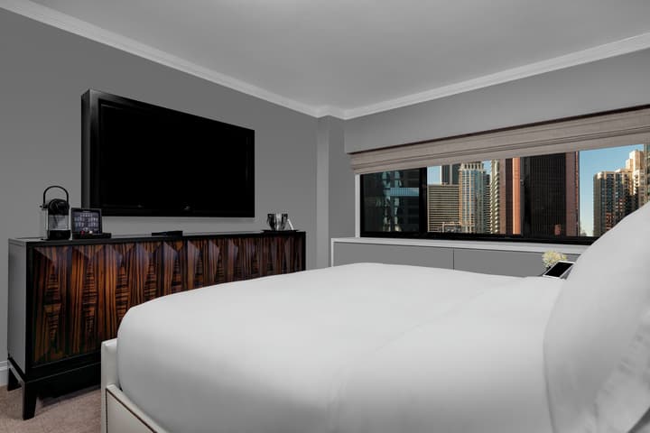 Crowne Plaza Manhattan Times Square by IHG