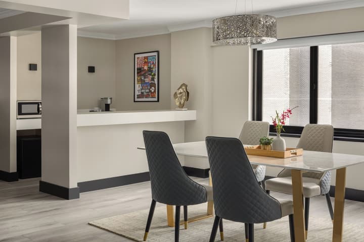 Crowne Plaza Manhattan Times Square by IHG