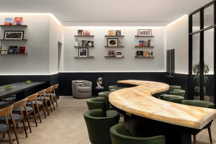 Crowne Plaza Manhattan Times Square by IHG