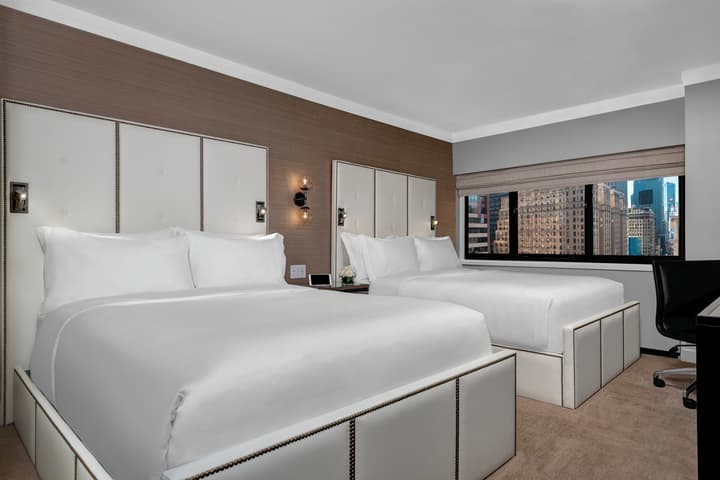 Crowne Plaza Manhattan Times Square by IHG