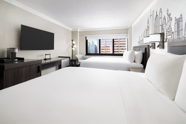 Crowne Plaza Manhattan Times Square by IHG
