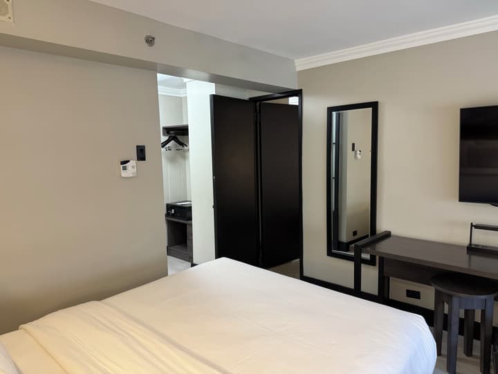 Crowne Plaza Manhattan Times Square by IHG