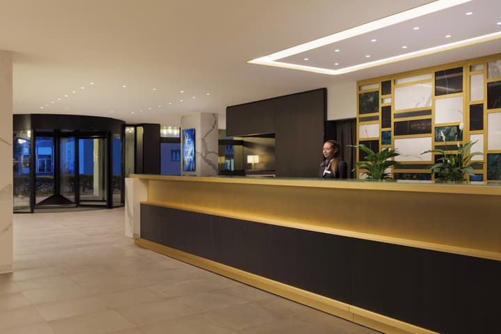 Crowne Plaza Zürich by IHG