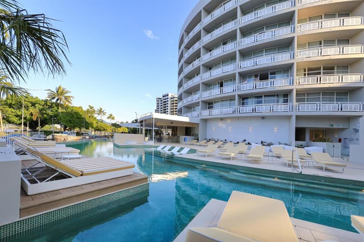 DoubleTree by Hilton Hotel Cairns