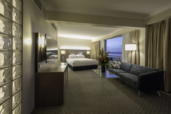 DoubleTree by Hilton Hotel Cairns