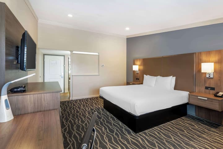 Best Western Plus Hill House