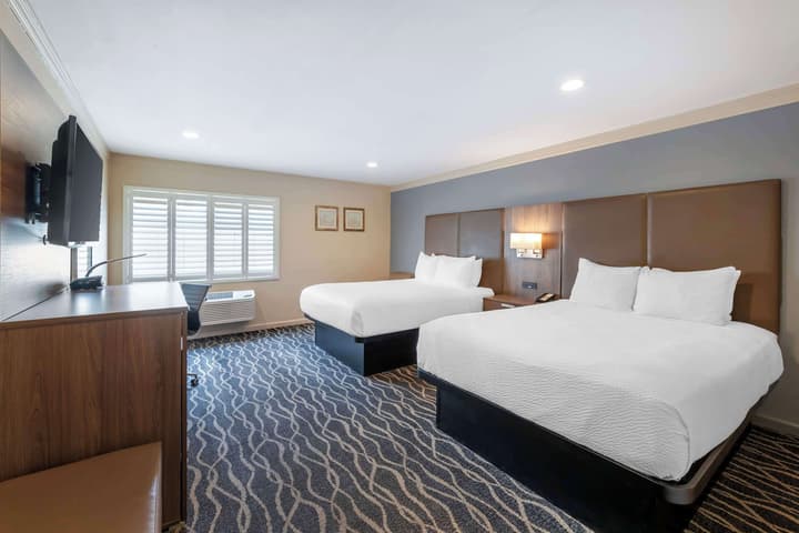 Best Western Plus Hill House