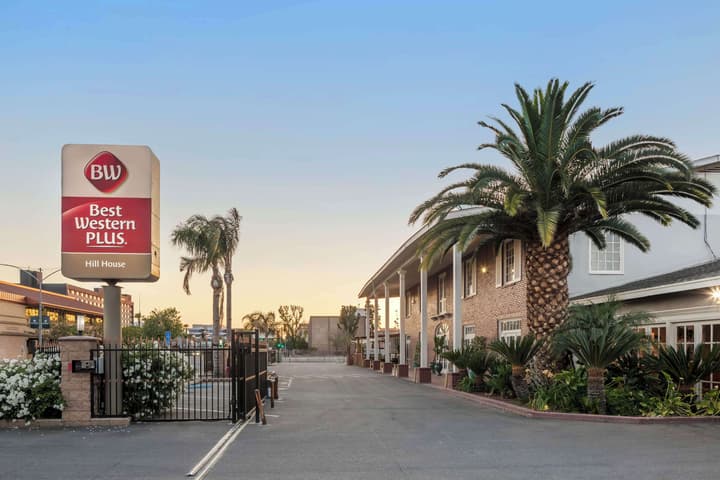 Best Western Plus Hill House
