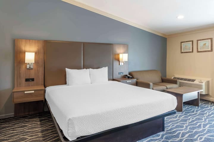 Best Western Plus Hill House