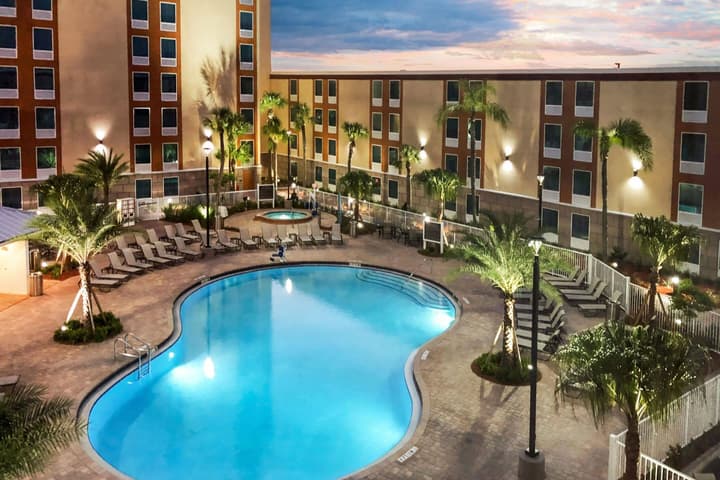 Radisson Hotel Orlando Lake Buena Vista South