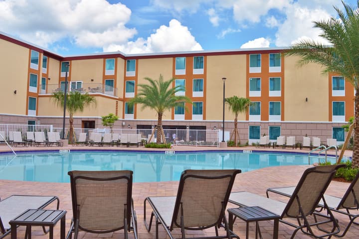 Radisson Hotel Orlando Lake Buena Vista South