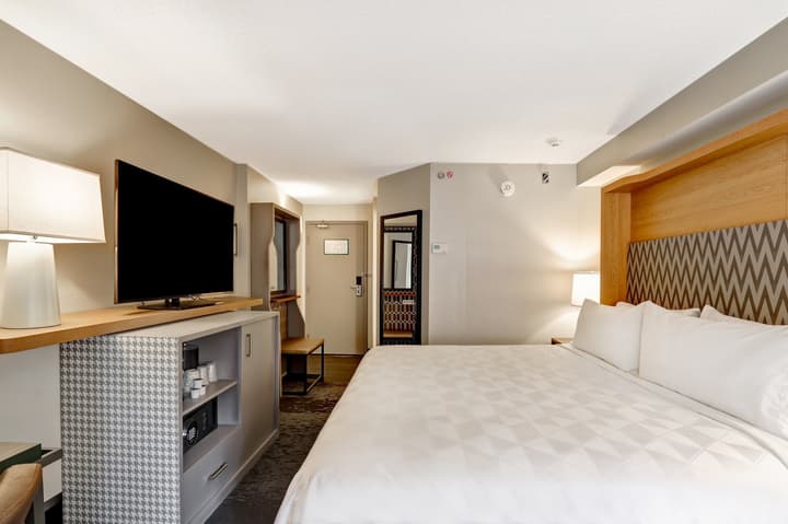 Holiday Inn Ottawa Dwtn - Parliament Hill by IHG