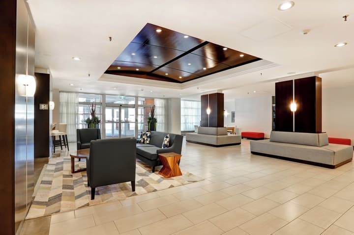 Holiday Inn Ottawa Dwtn - Parliament Hill by IHG