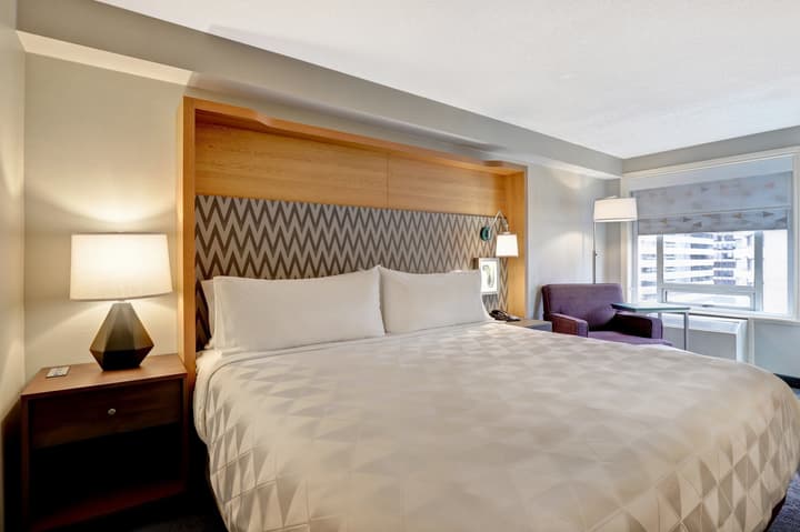 Holiday Inn Ottawa Dwtn - Parliament Hill by IHG