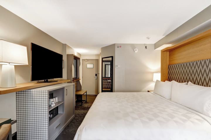 Holiday Inn Ottawa Dwtn - Parliament Hill by IHG