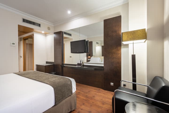 Saray Hotel