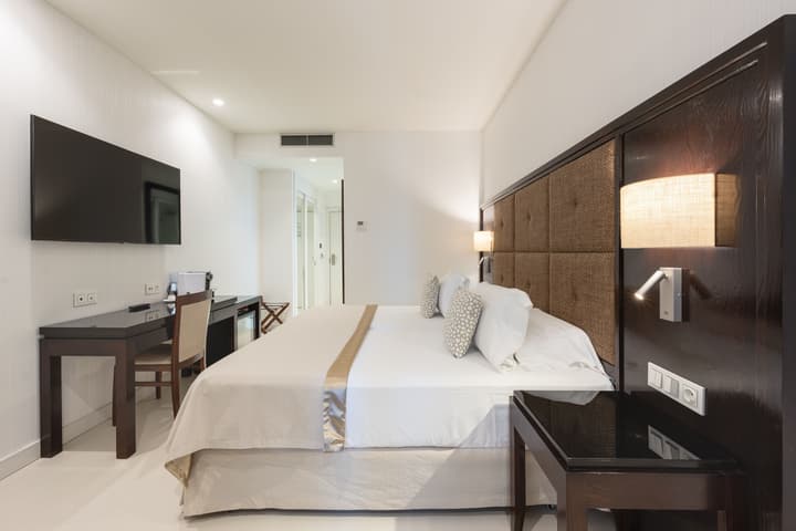 Saray Hotel
