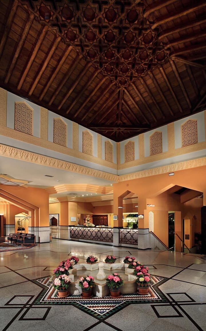 Saray Hotel