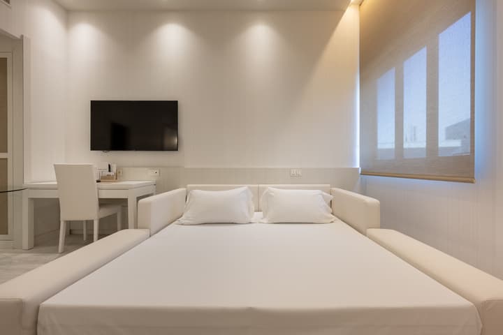 Saray Hotel