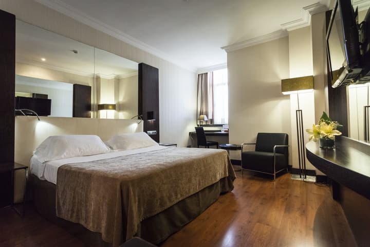 Saray Hotel