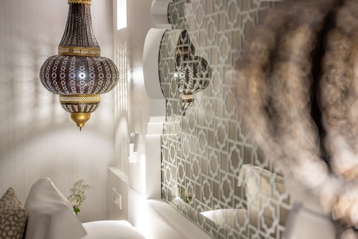 Saray Hotel