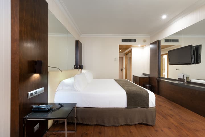 Saray Hotel