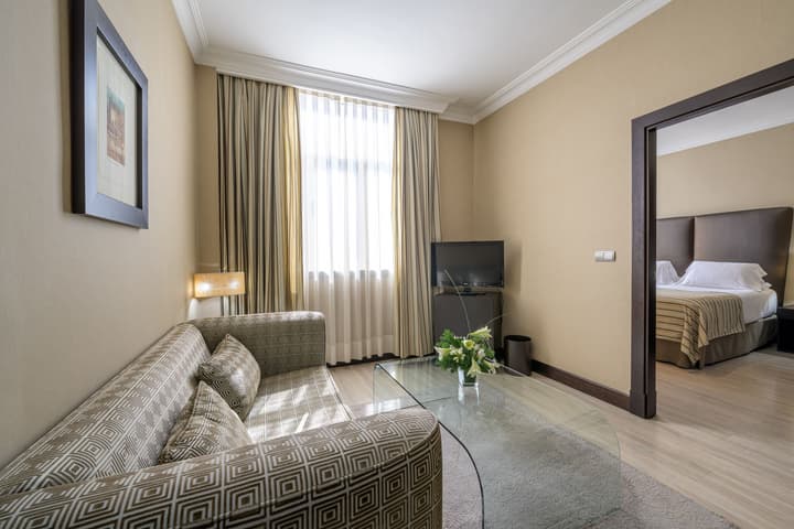 Saray Hotel