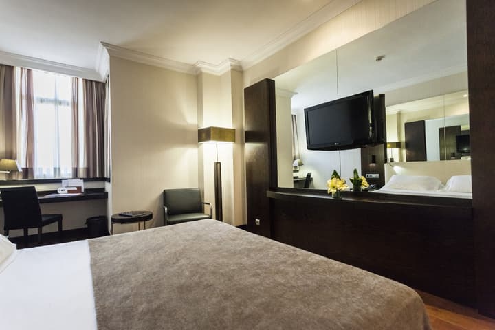 Saray Hotel