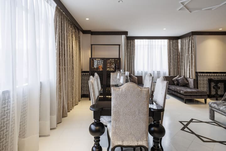 Saray Hotel