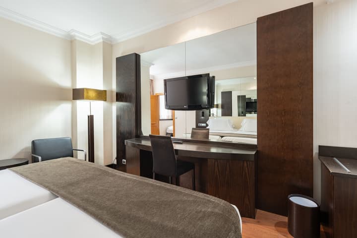 Saray Hotel