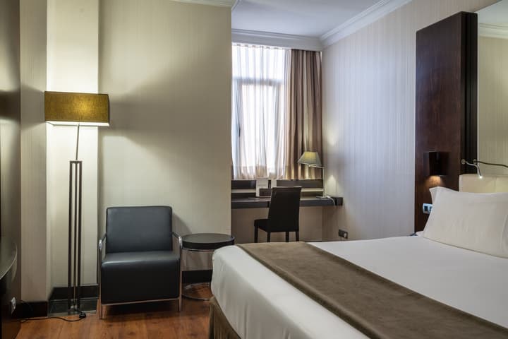 Saray Hotel