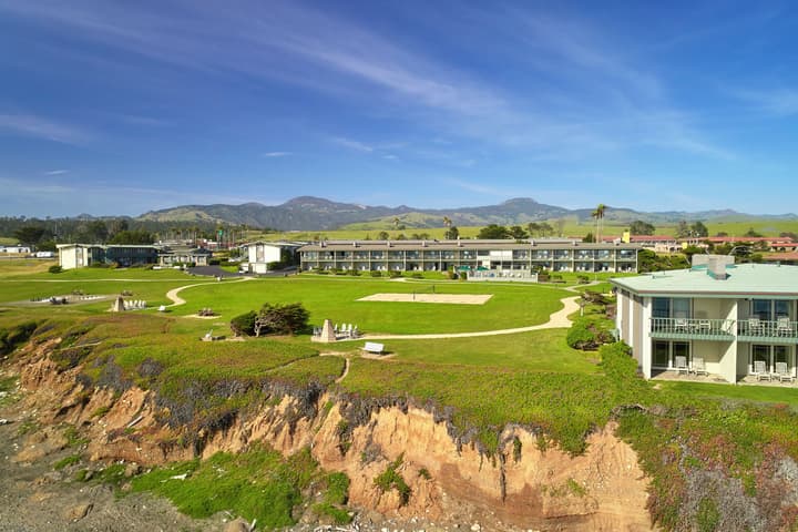 Cavalier Oceanfront Resort