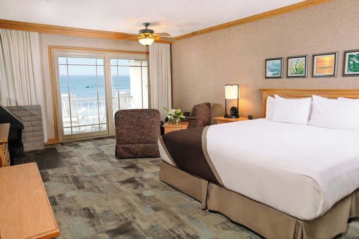 Cavalier Oceanfront Resort