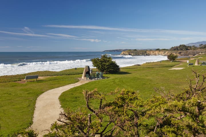 Cavalier Oceanfront Resort
