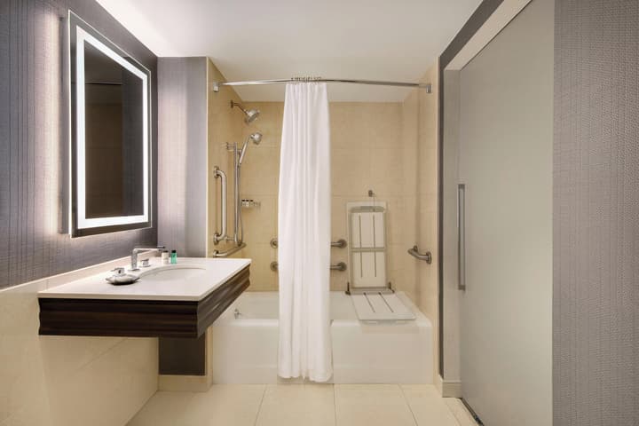 Sheraton Philadelphia Downtown