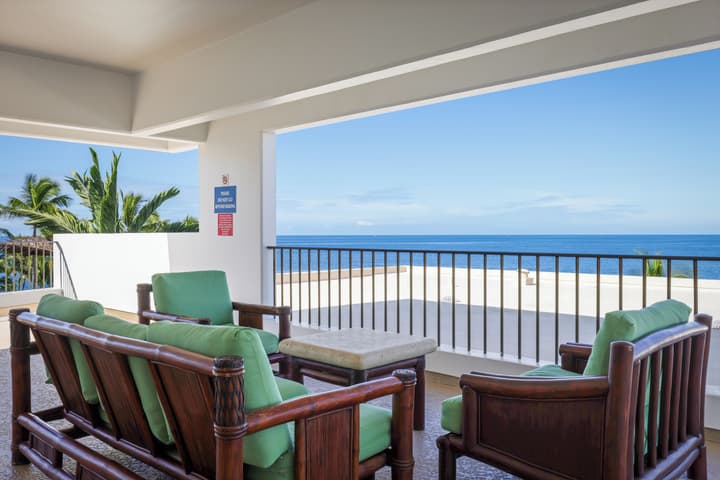 Royal Sea Cliff Kona by OUTRIGGER